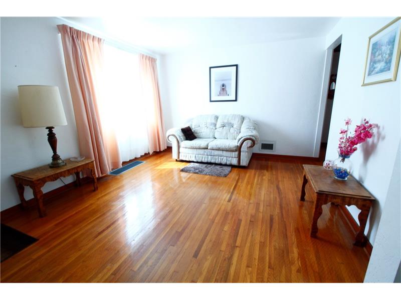 401 Pearce Road, Baldwin Twp, PA 15234