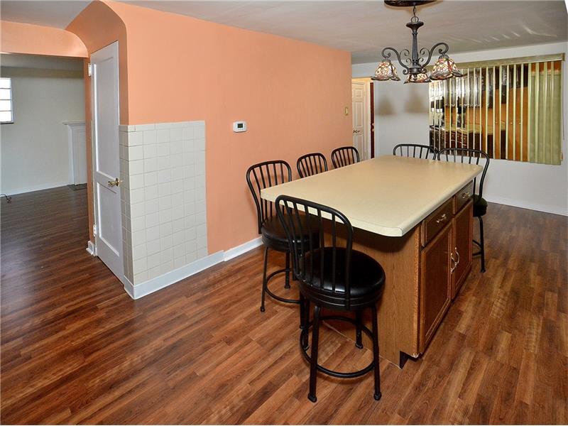 105 Crescent Hills Road, Penn Hills, PA 15235