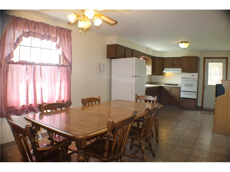 722 Howard St, Canonsburg, PA 15317