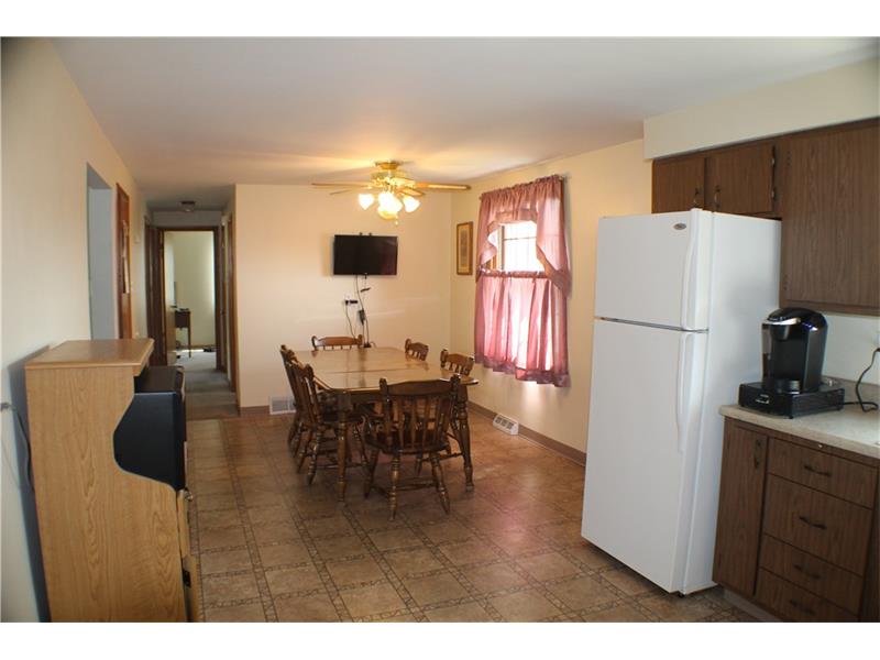 722 Howard St, Canonsburg, PA 15317