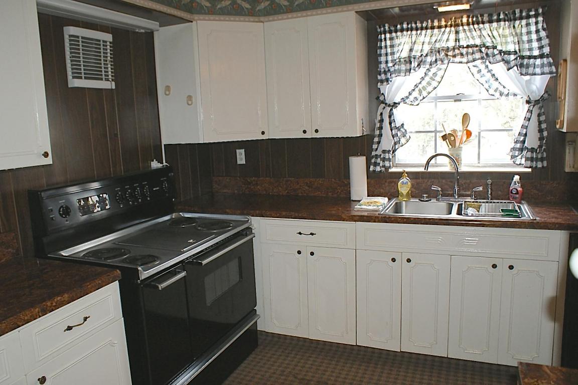 288 Derrick Avenue, Uniontown, PA 15401