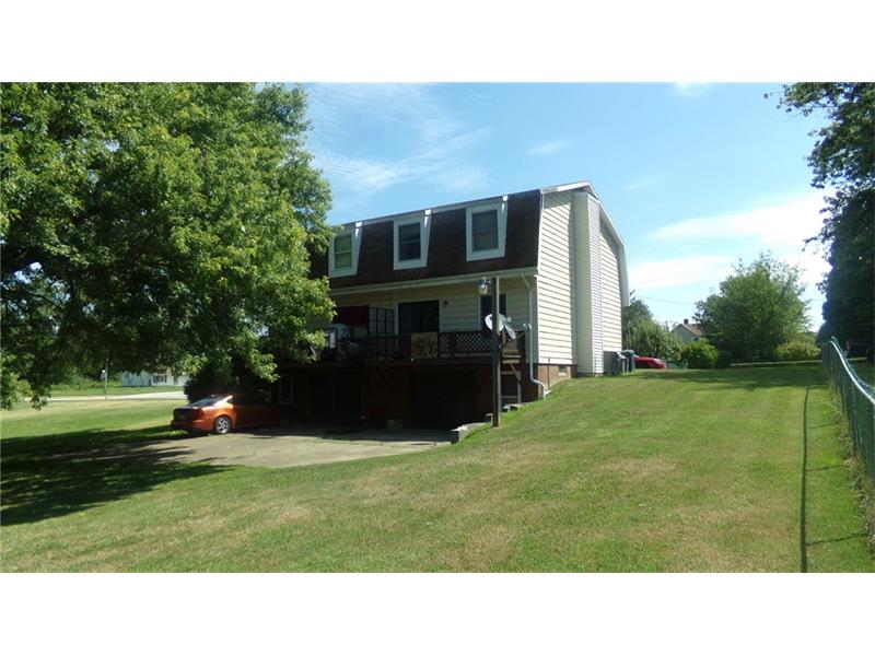 1 Center-Cottage Ave, Masontown, PA 15461