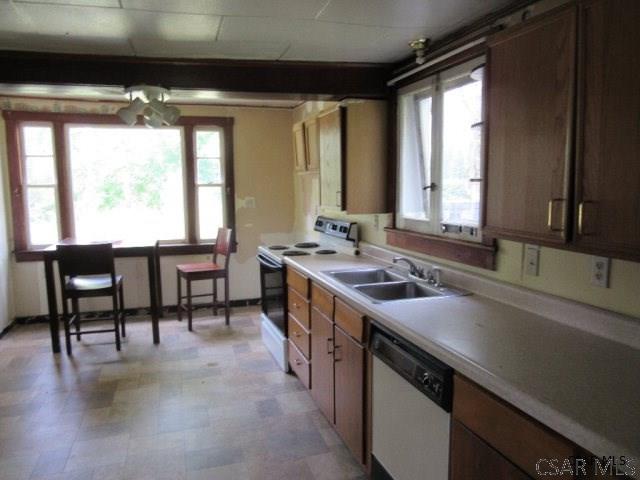 206 Chickentown Road, Somerset, PA 15501
