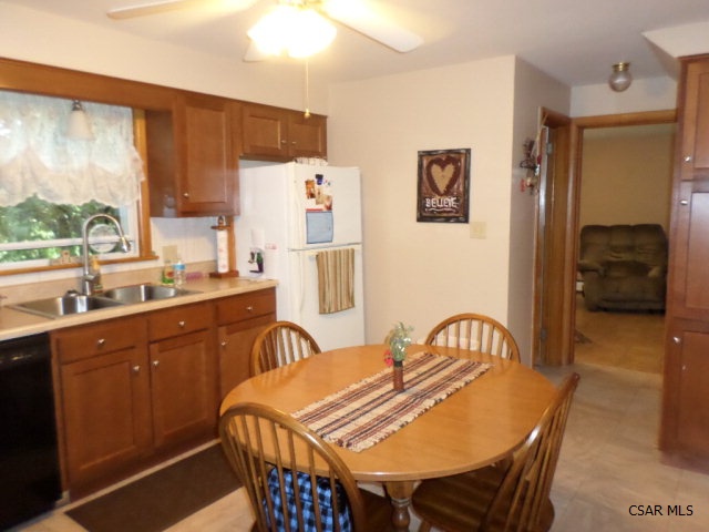 538 Columbia Avenue, Somerset, PA 15501
