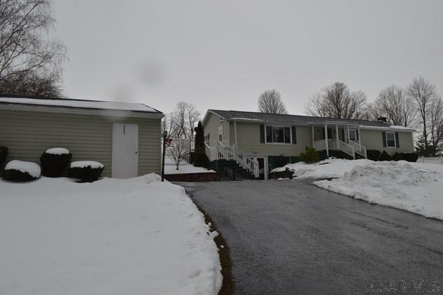 1287 Crossroad School Rd, Garrett, PA 15542