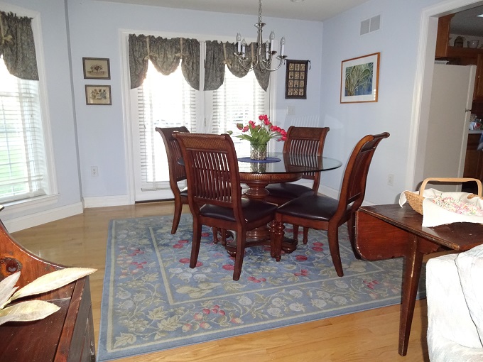 178 Railroad St, Lilly, PA 15938