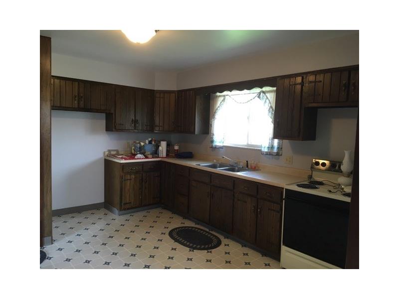 205 E State Street, West Sunbury, PA 16061