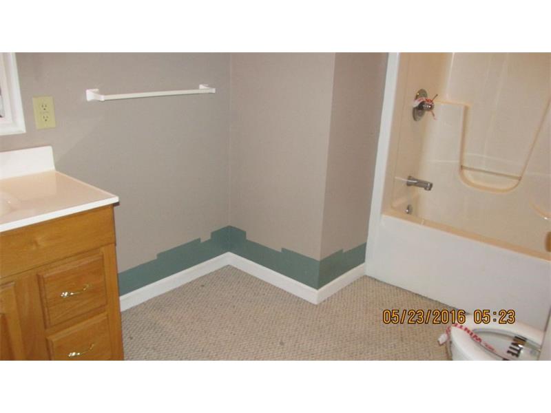 77 Coal Bank Rd, West Salem Twp, PA 16125