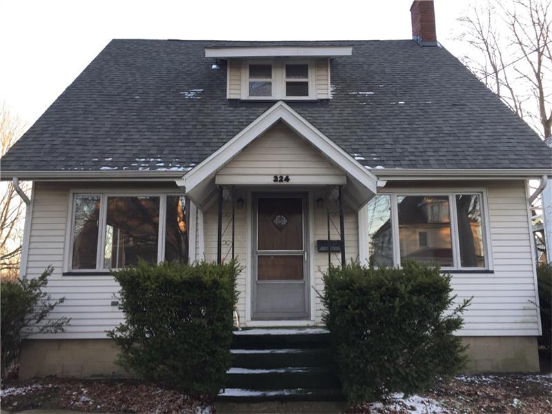 324 Woodland Avenue, Grove City Boro, PA 16127