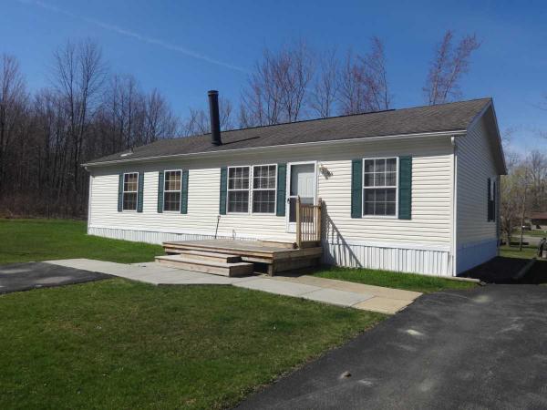 Forrest Brooke Mobile Home Park 7224 West Market St Lot 99Mercer, PA 16137