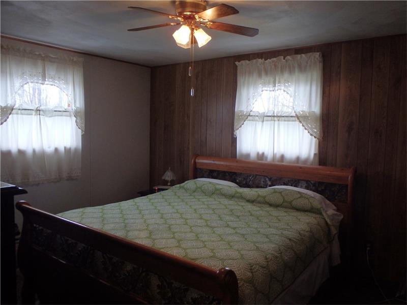 149 Valley View Dr, Rayburn Twp, PA 16201