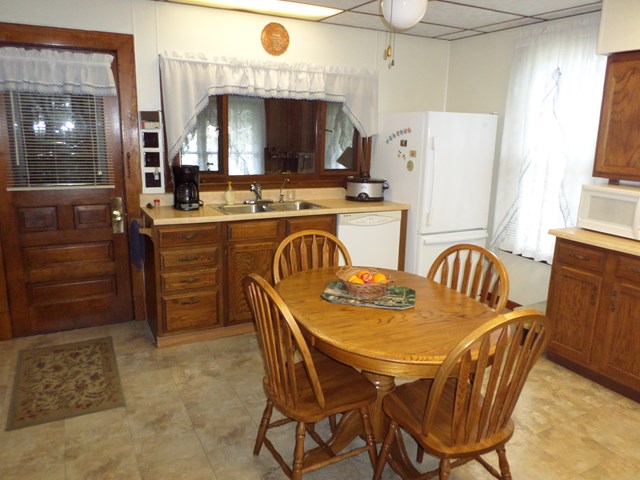 4 East 8th Avenue, Clarion, PA 16214