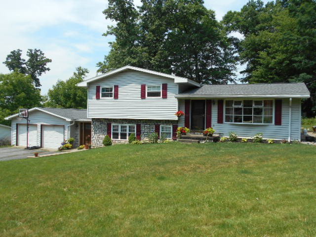154 Westwood Drive, Clarion, PA 16214