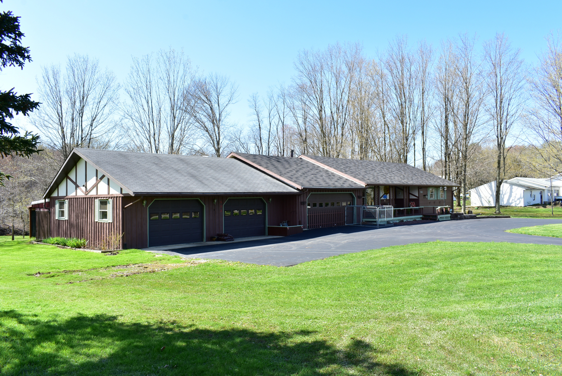 532 Shermansville Road, Conneautville, PA 16406