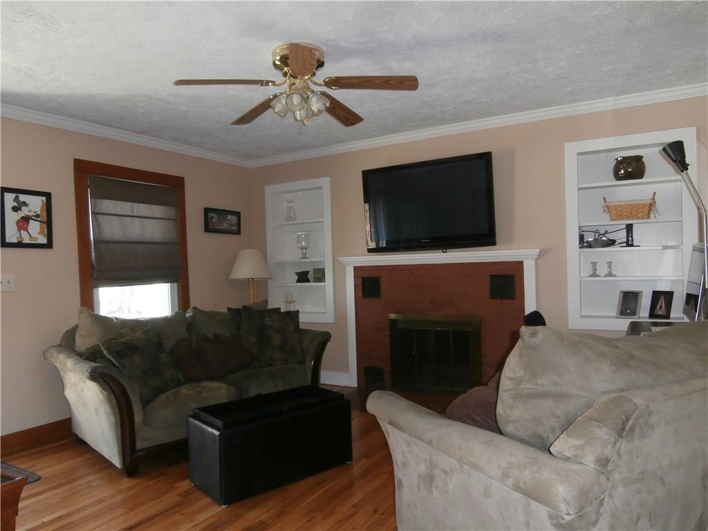 17 TOWN Street, North East, PA 16428