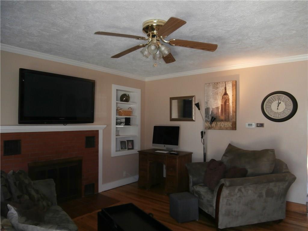 17 TOWN Street, North East, PA 16428