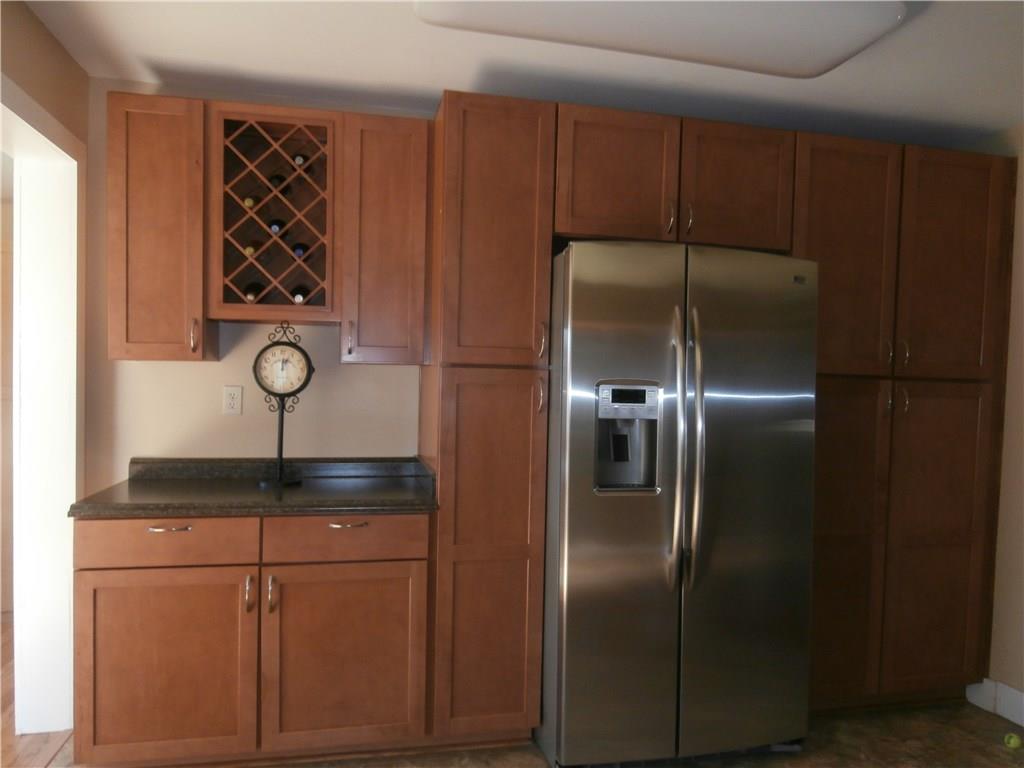 17 TOWN Street, North East, PA 16428