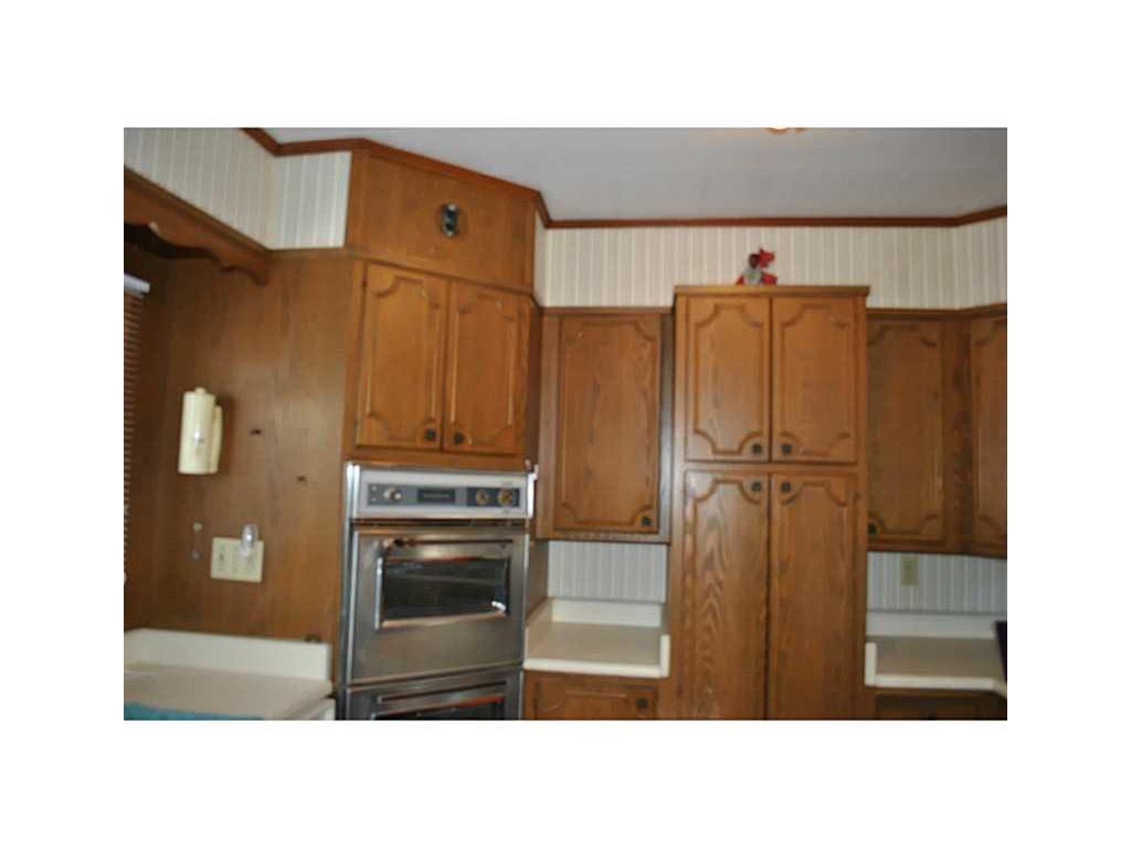 9 E DIVISION Street, North East, PA 16428