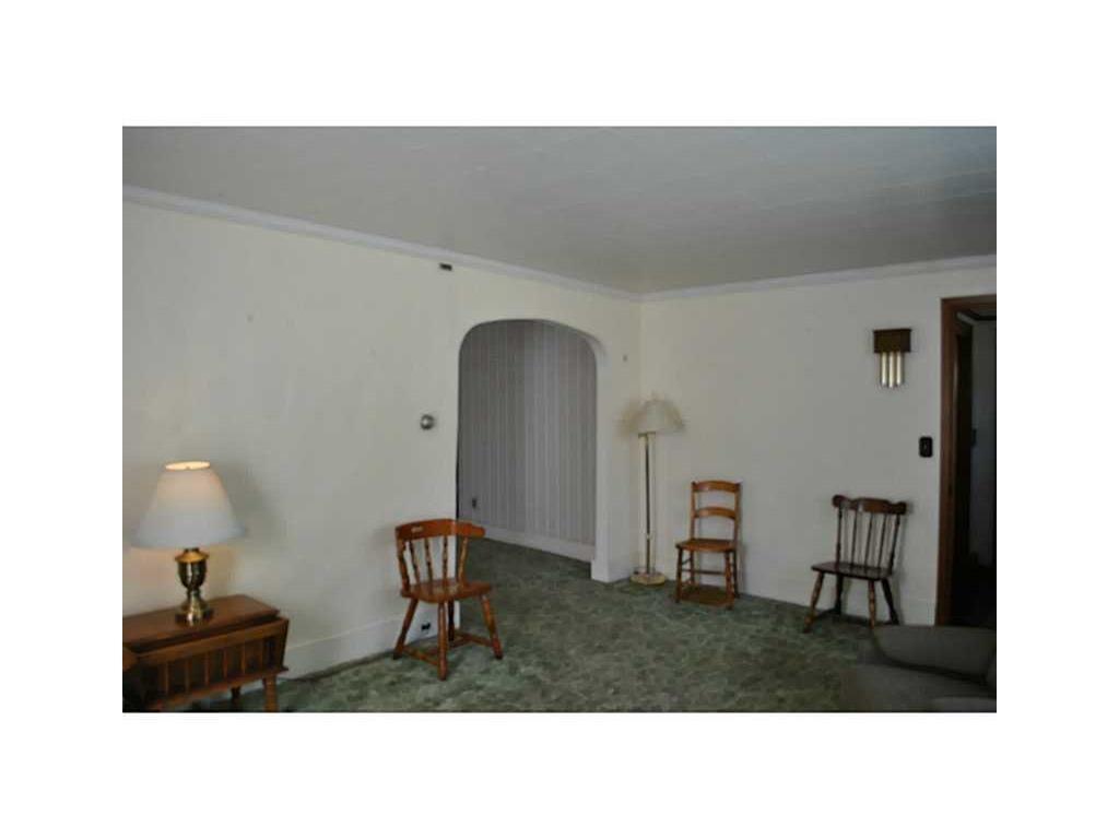 9 E DIVISION Street, North East, PA 16428