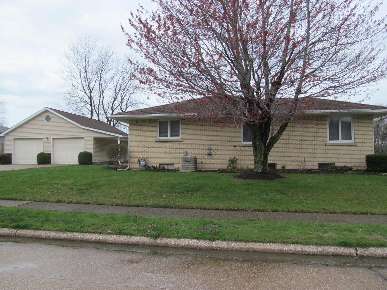 4122 Melrose Ave, Erie, PA 16509