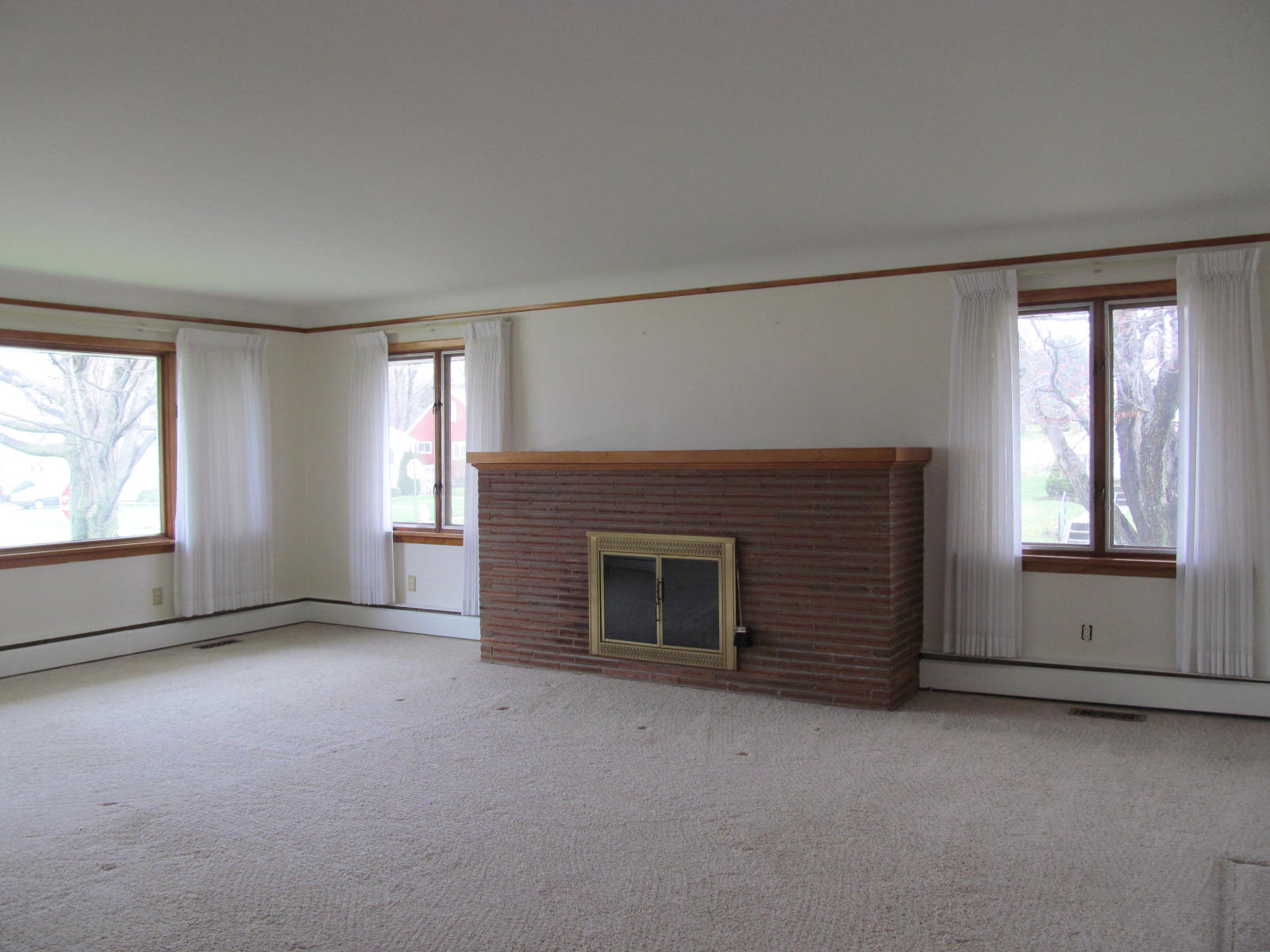 4122 Melrose Ave, Erie, PA 16509