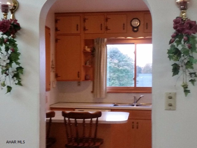212 South Walnut Street, Martinsburg, PA 16662