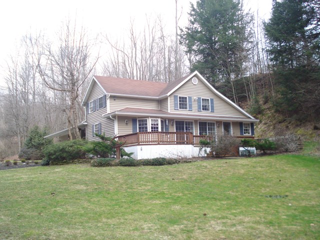 711 Darling Run Road, Wellsboro, PA 16901