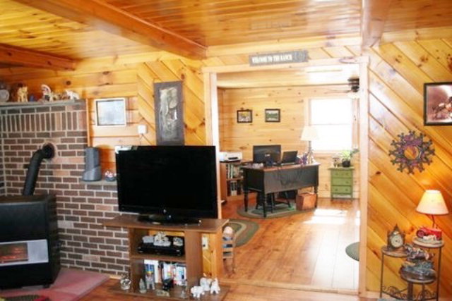 360 Southwoods Rd, Coudersport, PA 16915
