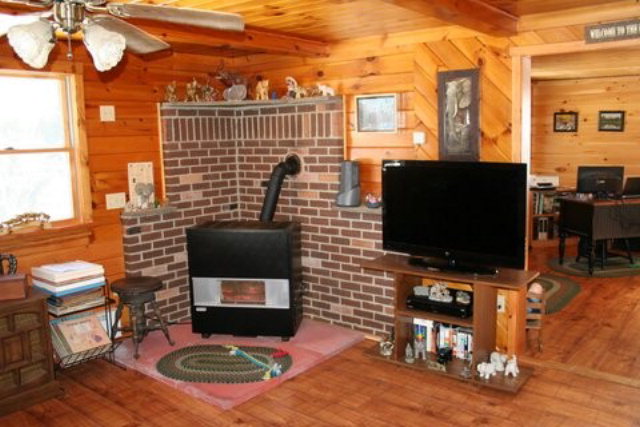360 Southwoods Rd, Coudersport, PA 16915
