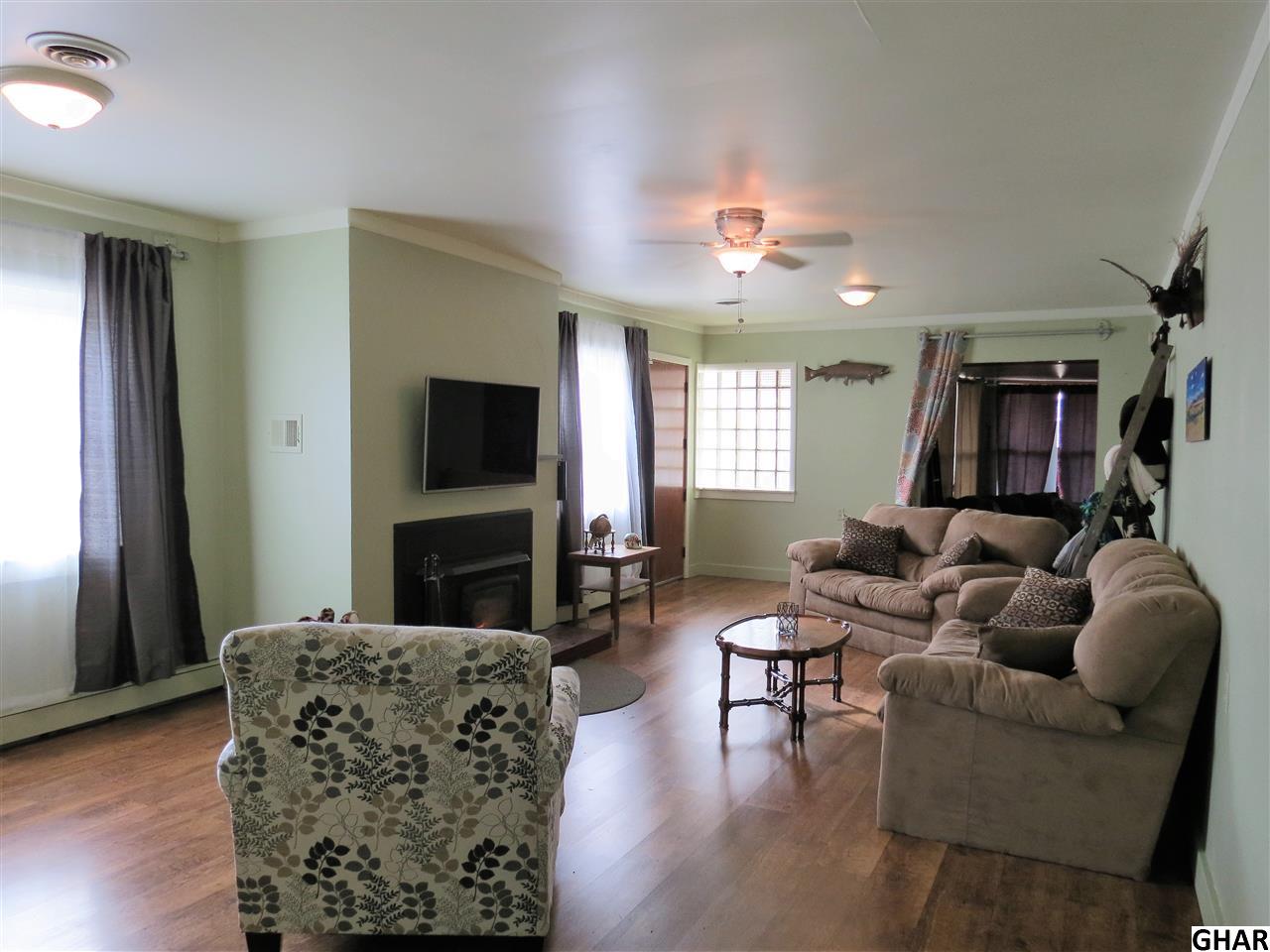 922Harrisburg Pike, Carlisle, PA 17013
