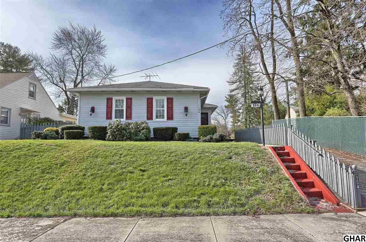 154 W I Street, Carlisle, PA 17013