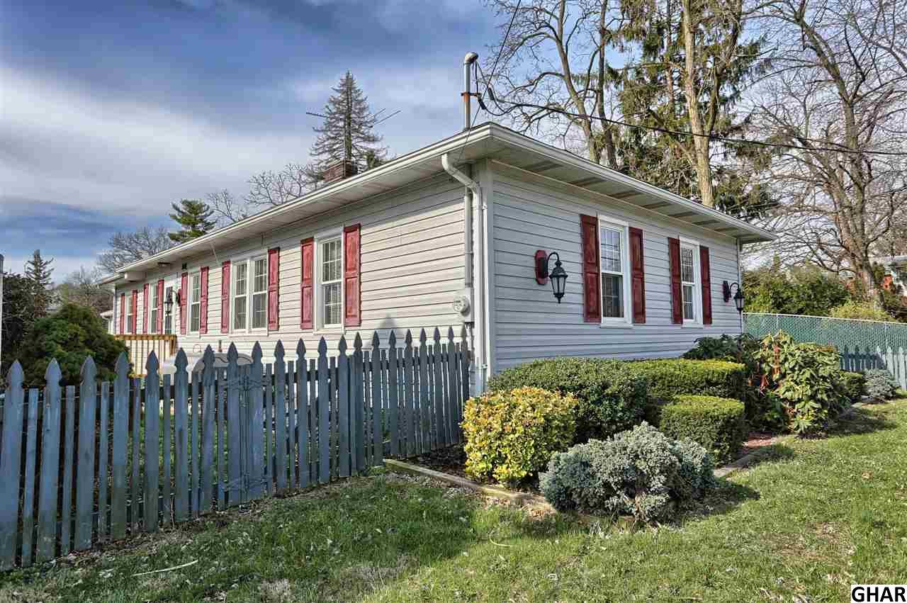 154 W I Street, Carlisle, PA 17013