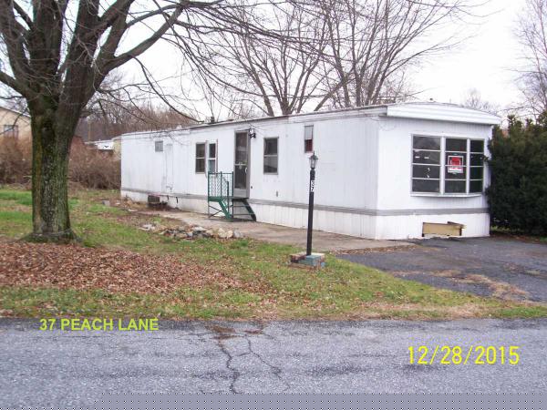 Country Manor West 37 Peach Lane, lot #125Carlisle, PA 17013