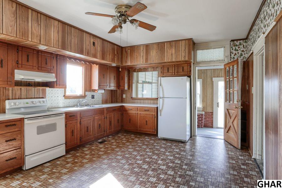 661 S Middlesex Road, Carlisle, PA 17015