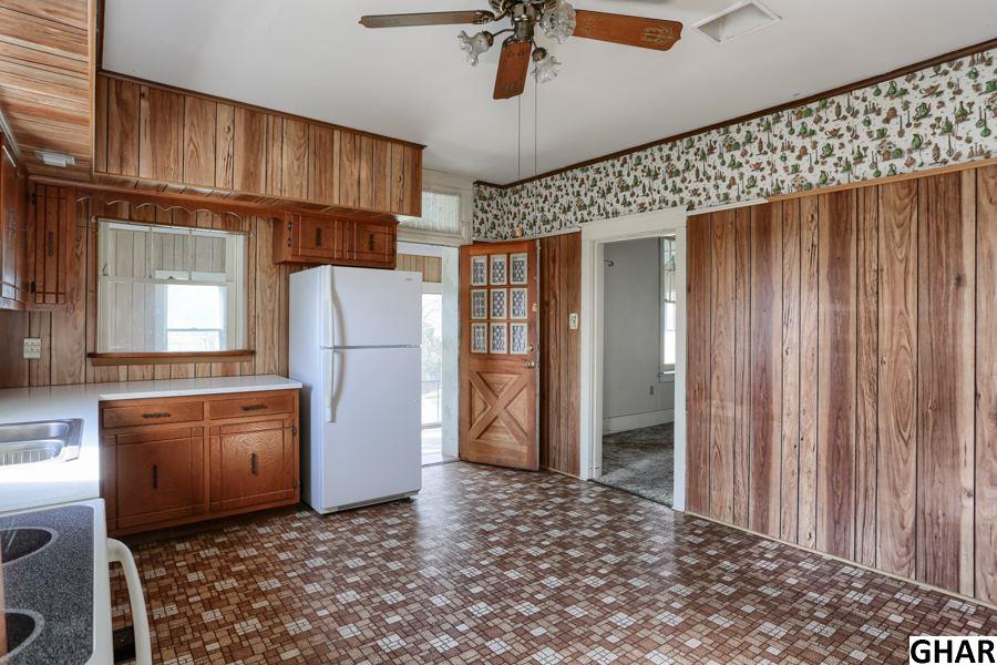 661 S Middlesex Road, Carlisle, PA 17015