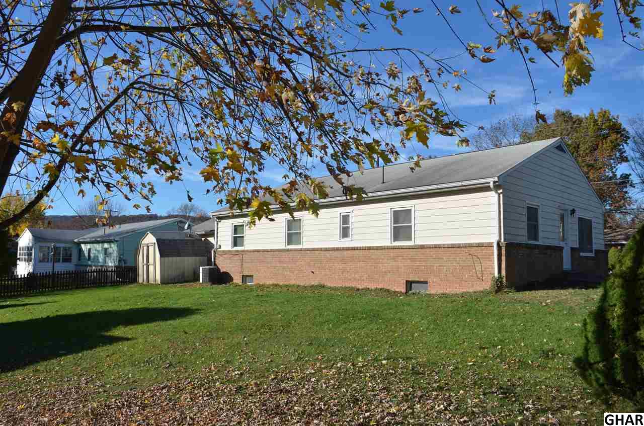 26Greenbriar lane, Dillsburg, PA 17019