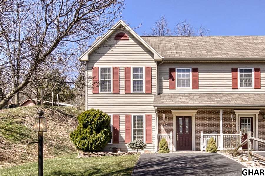 2Ashburg Dr, Mechanicsburg, PA 17050
