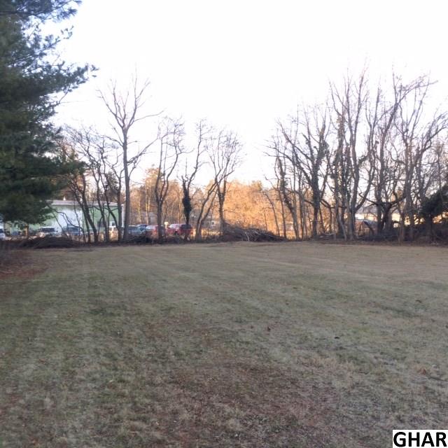 5239SIMPSON FERRY RD, Mechanicsburg, PA 17050
