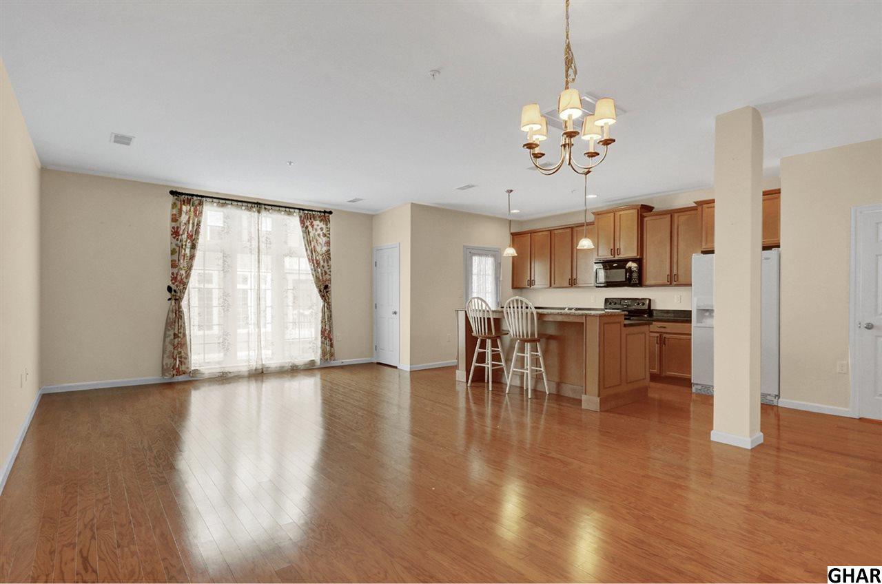 3025Meridian Commons Unit G, Mechanicsburg, PA 17055