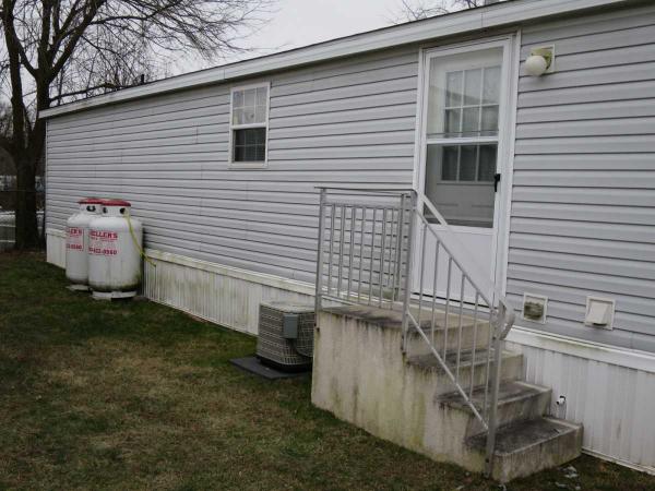 Lisa Lake Mobile Home Park 143 Sunrise DriveMiddletown, PA 17057