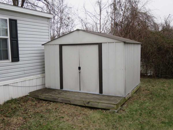 Lisa Lake Mobile Home Park 143 Sunrise DriveMiddletown, PA 17057