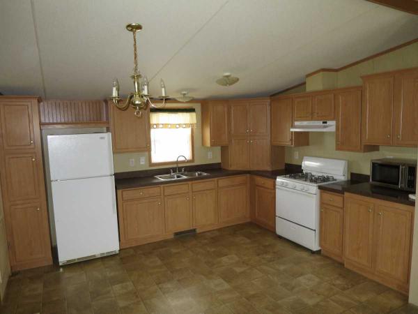 Lisa Lake Mobile Home Park 143 Sunrise DriveMiddletown, PA 17057