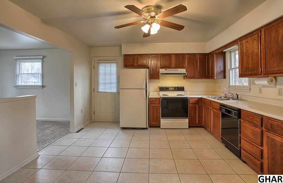 13Midland Drive, Mount Holly Springs, PA 17065