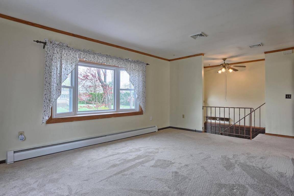 70 Eisenhauer Road, Myerstown, PA 17067