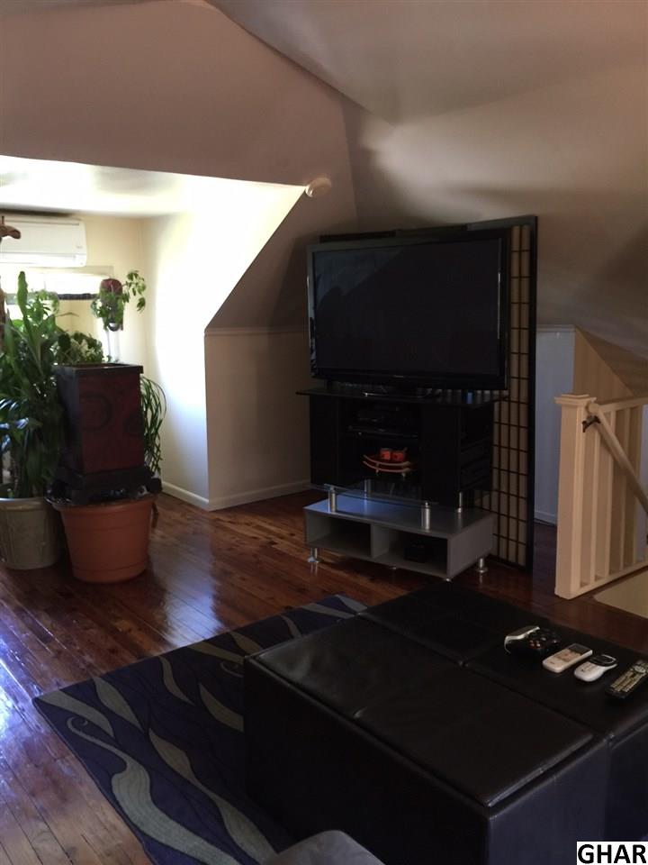 61 S Madison Street, Harrisburg, PA 17109