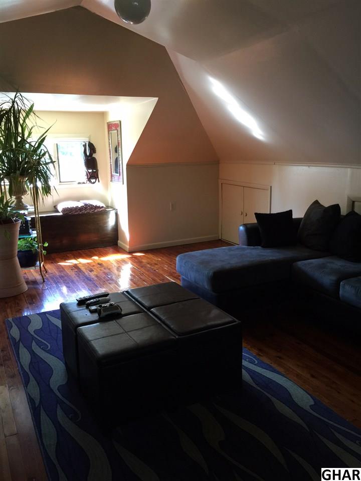 61 S Madison Street, Harrisburg, PA 17109