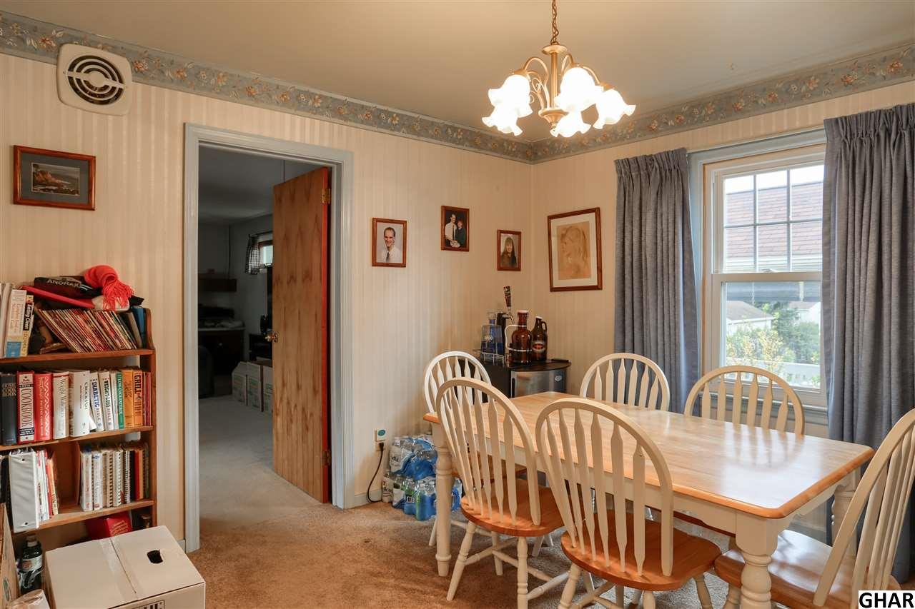 8111Chambers Hill Rd, Harrisburg, PA 17111