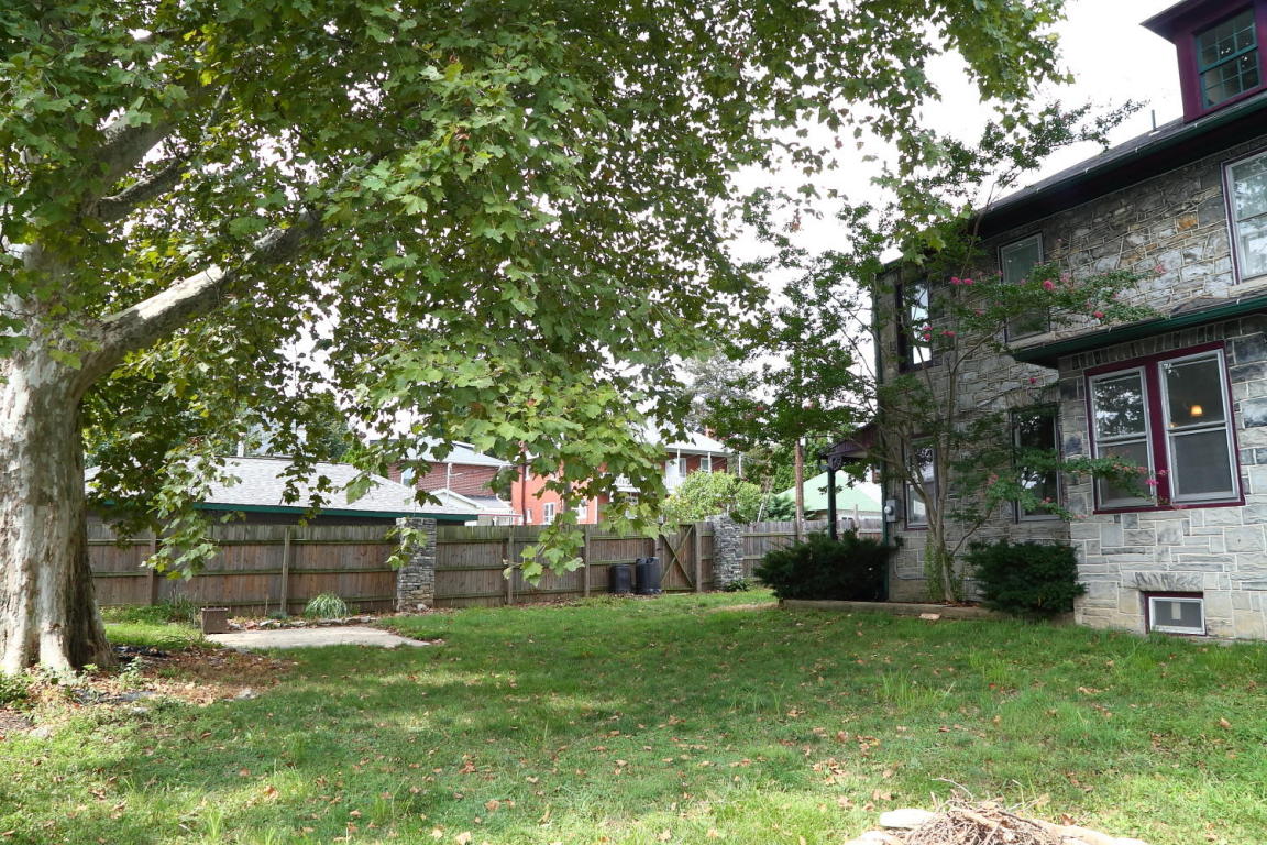 4 PARK TERRACE, Harrisburg, PA 17111