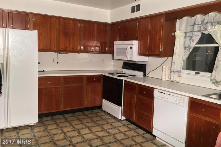 1001 Orchard Drive, Chambersburg, PA 17201