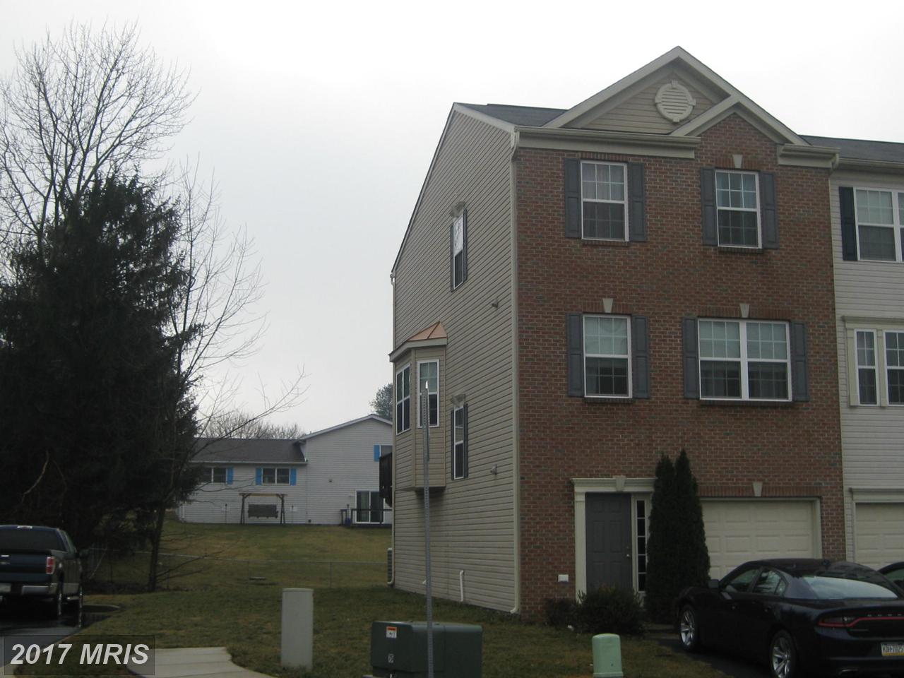 30 MILESTONE CT, Chambersburg, PA 17201